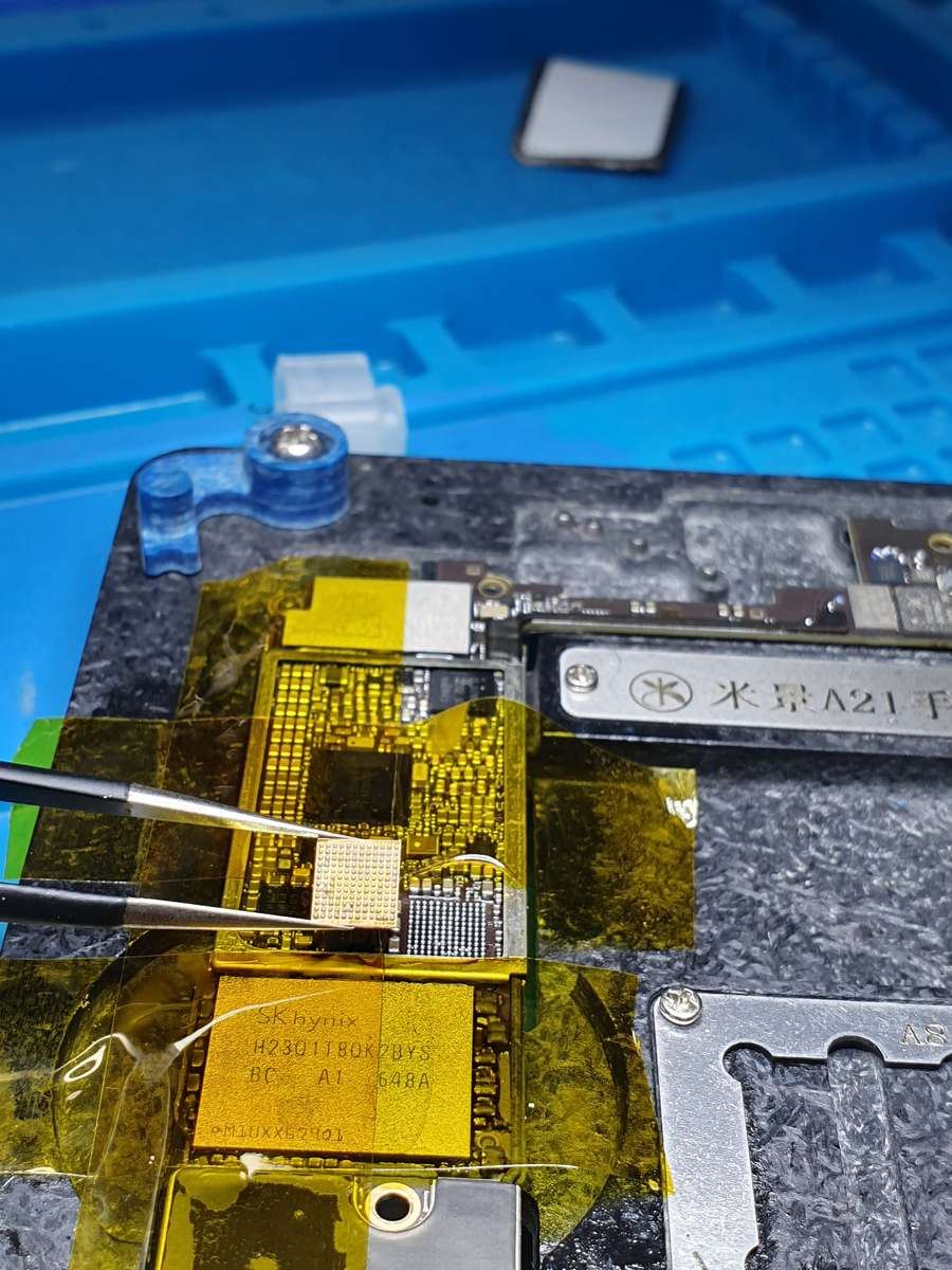 5 RIPARAZIONE SMARTPHONE CHIP LEVEL